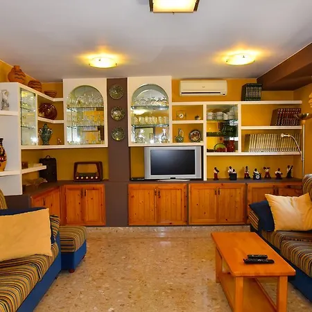 Mequedo San Pascual 別荘